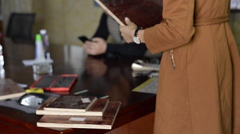 建筑木模板厂应该选怎样的模板厂家合作?